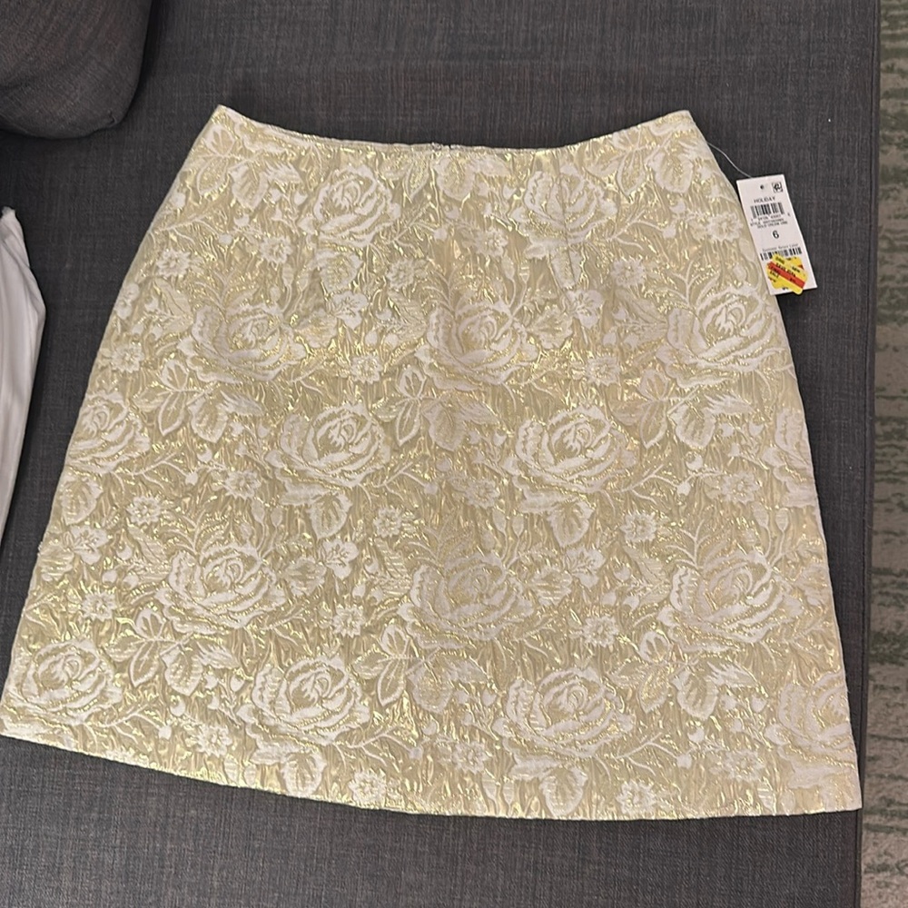 On 34th Skirt